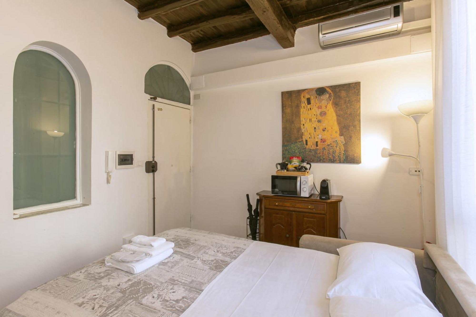 Trevi Little Palace #3 * Rom