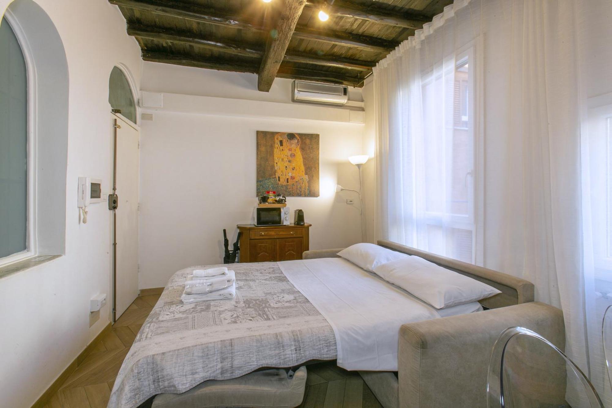 Trevi Little Palace #3 * Rom